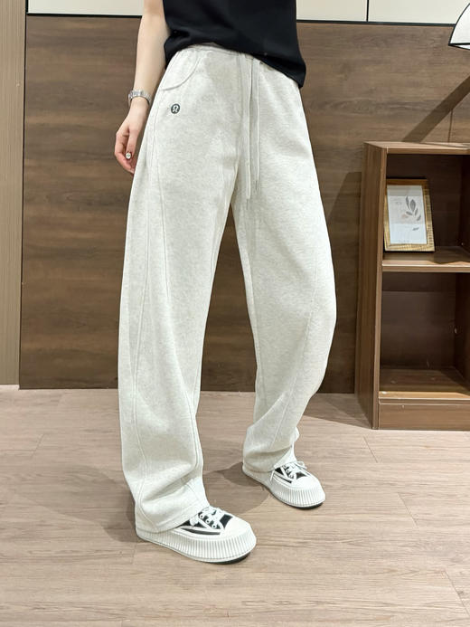 春夏纯棉卫裤Lulu松紧腰小坠子弯刀裤 商品图2