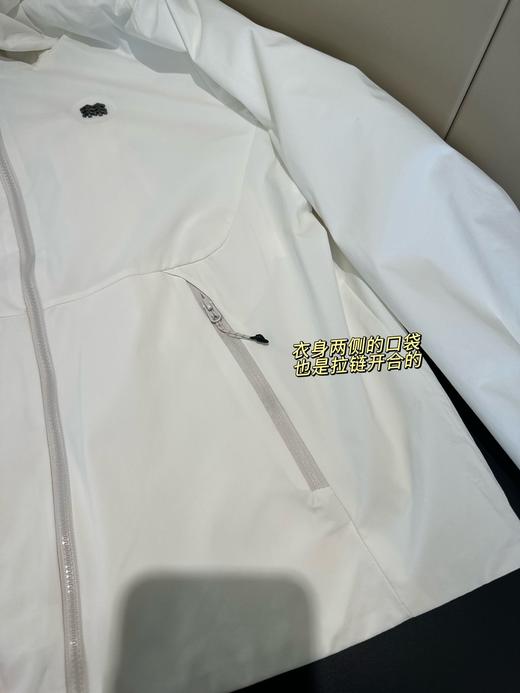 点此购买 可隆春秋季女士户外微拉绒款冲锋衣外套 ye 341511 商品图14