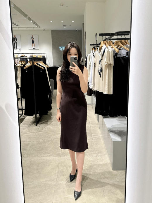 37-3 圆正限量 TH自在无界 垂坠三醋酸 修身无袖连衣裙 超气质鱼尾裙 商品图13