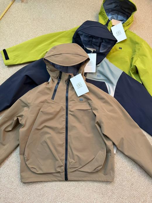 点此购买 可隆春秋季男士3L防水夹克冲锋衣 zc 341547 商品图10