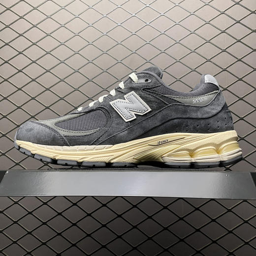 春季特惠💰470 纯原版本 # New Balance 新百伦 M2002R 复古休闲跑步鞋 商品图0