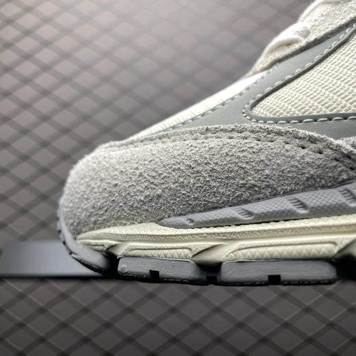 春季特惠💰470 纯原版本 # New Balance 新百伦 M2002R 复古休闲跑步鞋 商品图5