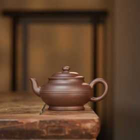 上新！「扁灯」180cc  黄龙山紫泥 作者蔡春妮  宜兴紫砂