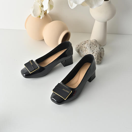 经典鲨2026年春专柜新品时尚方头简约中粗跟气质通勤单鞋女KW163-617021 商品图2