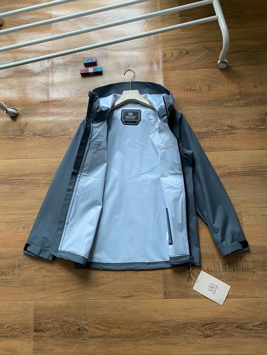 可隆26Aw硬壳压胶冲锋衣 商品图2