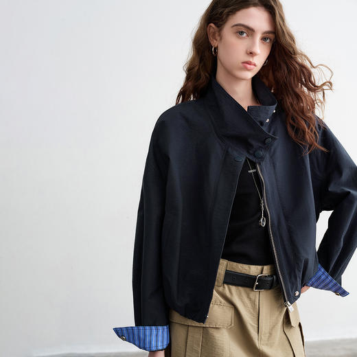 初语竹节棉外套女2026新款短款花苞廓形条纹翻袖设计立领上衣 商品图2