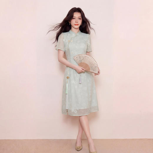 奢姿大码女装2026夏季胖妹妹时尚国风刺绣连衣裙气质复古显瘦长裙9962894514 商品图0