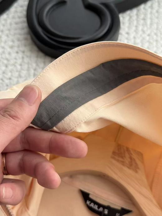 【ss1】女士新款运动休闲连帽软壳冲锋外套！！ 商品图3