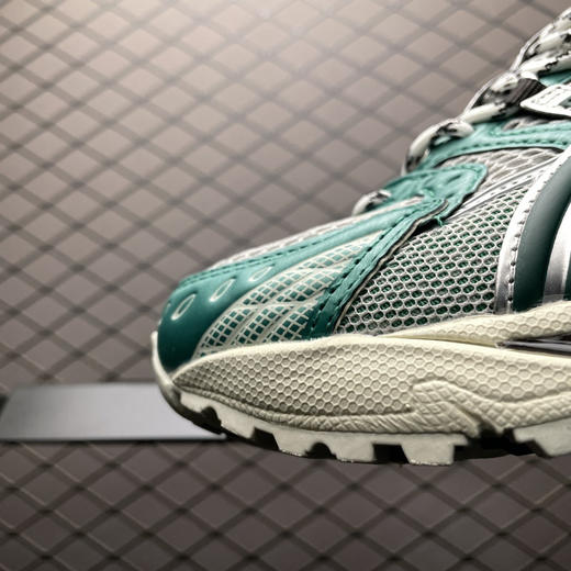 春季特惠💰390 Asics 亚瑟士 GEL-Nimbus 10.1 低帮运动休闲跑步鞋 商品图5