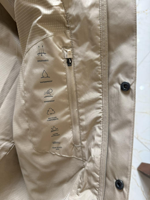 37-8 韩国单 圆正 两棵树 男士冲锋夹克 老朱176/148穿黑色L宽松合适 穿卡其XL偏大 商品图12