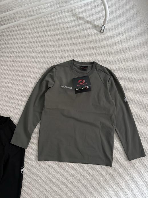 点此购买 猛犸象Tree户外运动透气舒适柔软圆领男内里磨毛长袖T恤 hbj 341572 商品图4