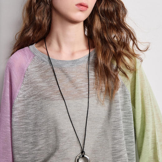 初语空气感竹节麻针织衫女2026新款圆领宽松不对称撞色上衣 商品图3