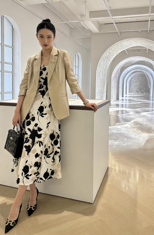 伯妮斯茵 | 轻奢通勤 卡其色七分袖西装外套 翻领收腰设计 透气面料 日常百搭款  SZ1A57-如梦令 商品图4