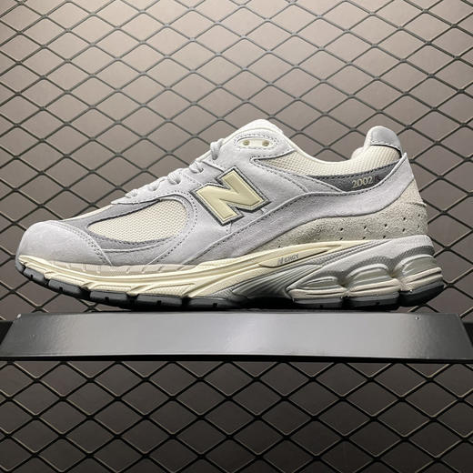 春季特惠💰470 纯原版本 # New Balance 新百伦 M2002R 复古休闲跑步鞋 商品图0