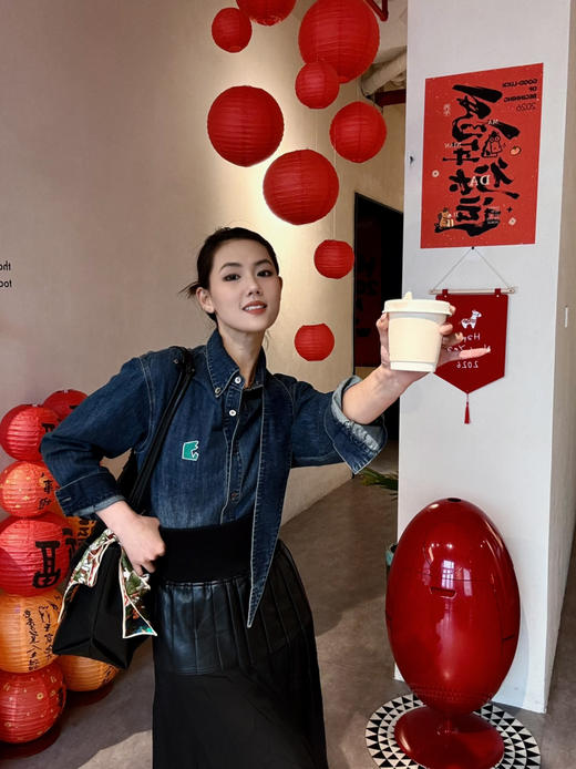 【经典系列】噢蜜ooomeooo恐龙牛仔外套 商品图2