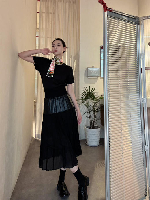 【纸片人系列】噢蜜ooomeooo小圆领高弹正肩t 商品图11