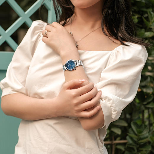 西铁城日本官方正品贝母表盘时尚光动能女表EM0910-80N 商品图3