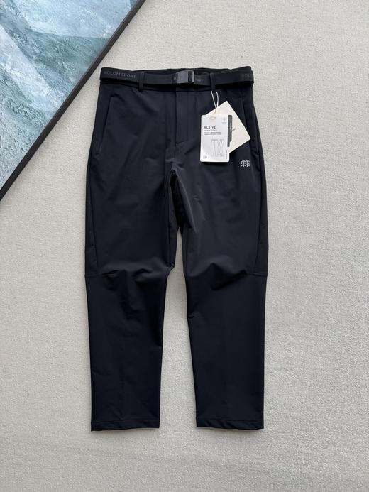 点此购买 可隆春秋男士配腰带款防泼水梭织运动长裤 ggd 341475 商品图2