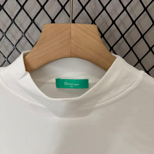 原单正品比音高尔夫冬季商务小高领打底衫
羊毛➕蚕丝面料，官网600➕ 
颜色：黑色 白色 卡其色
尺码：95-100-105-110-115 对应m-xxxl 商品图6