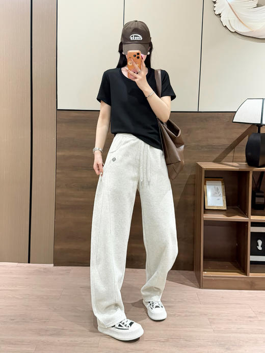 春夏纯棉卫裤Lulu松紧腰小坠子弯刀裤 商品图0