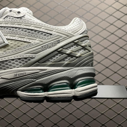 春季特惠💰470 纯原版本 # New Balance 新百伦 复古休闲跑步鞋 M1906 真正原厂数据开发 商品图3