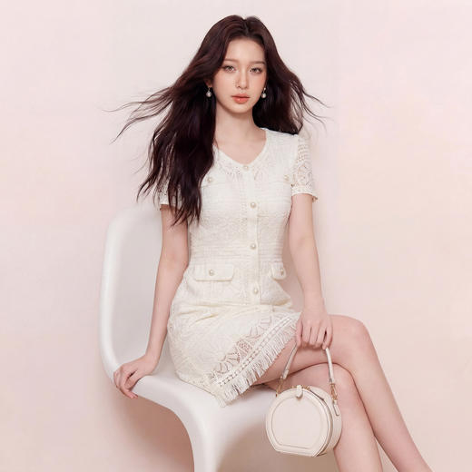 奢姿大码女装2026夏季镂空蕾丝气质连衣裙胖妹妹V领设计时尚裙子9962860046 商品图2