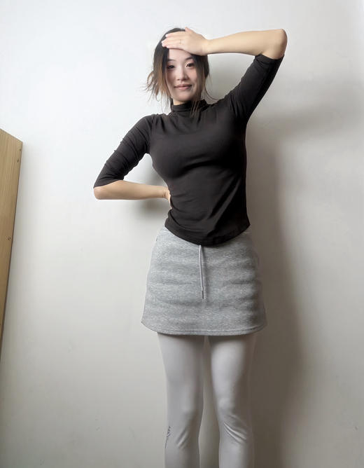 原单正品Lu家 Hold Tight系列女士半高领中袖T恤030702 商品图3