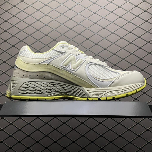 春季特惠💰470 纯原版本 # New Balance 新百伦 M2002R 复古休闲跑步鞋 商品图2