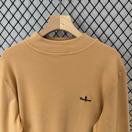 原单正品比音高尔夫冬季商务小高领打底衫
羊毛➕蚕丝面料，官网600➕ 
颜色：黑色 白色 卡其色
尺码：95-100-105-110-115 对应m-xxxl 商品图7