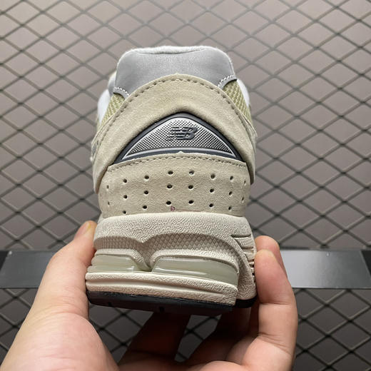 春季特惠💰470 纯原版本 # New Balance 新百伦 M2002R 复古休闲跑步鞋 商品图1