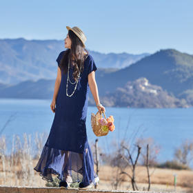 【林栖设计小店】 一帘幽梦|多色拼桑蚕丝飞片2026夏新款毛织连衣裙1962080