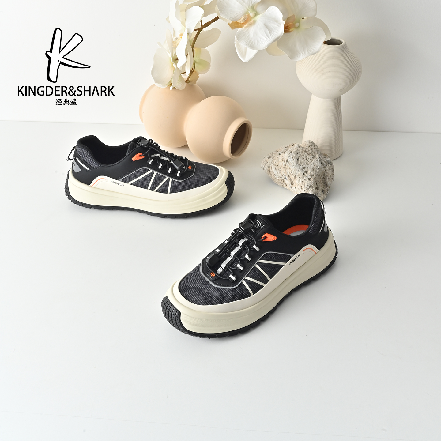 经典鲨2026年春季专柜新品韩版男士舒适透气运动休闲鞋KW365-613021