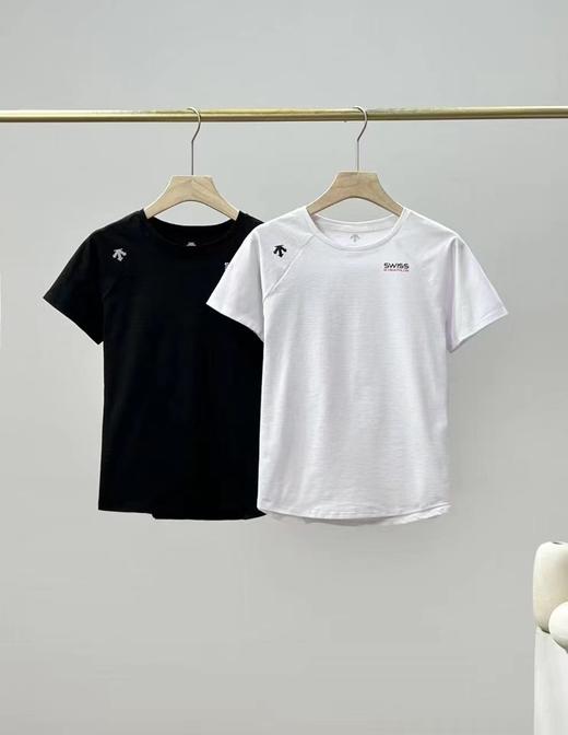 点此购买 迪桑特夏季经典款丝光棉小标女士速干短袖T恤 ly 341453 商品图0