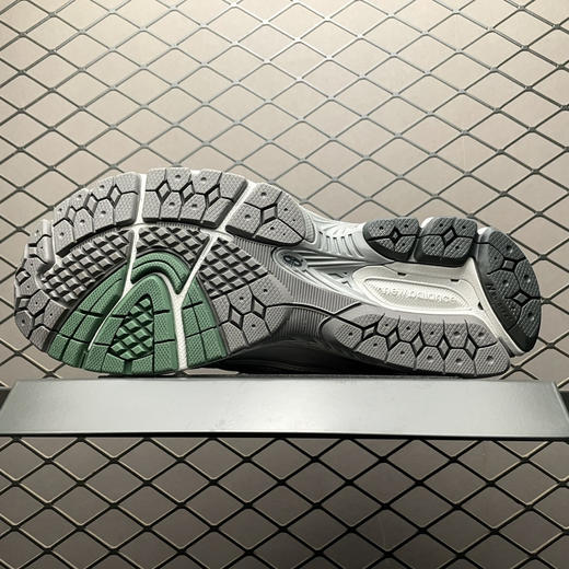 春季特惠💰470 纯原版本 # New Balance 新百伦 复古休闲跑步鞋 M1906 真正原厂数据开发 商品图4