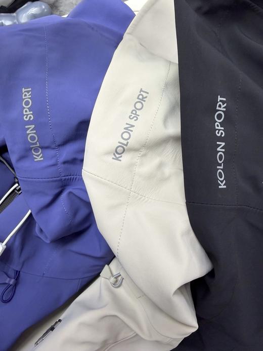 点此购买 可隆风脊石墨烯男女款防泼水防风软壳夹克外套 ss 341532 商品图10