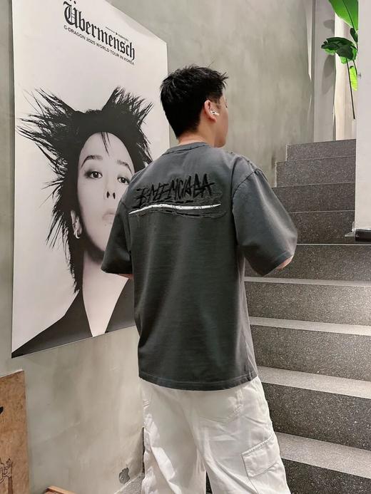 巴黎家情侣款字母logo刺绣做旧破洞短袖T恤 商品图3