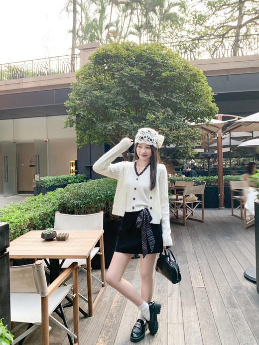 <曾小咸推荐>3.11现货秒杀 ！微信超特价！韩系蕾丝边假两件针织衫 日常219.99 立减130 秒杀89.99！！ 商品图5