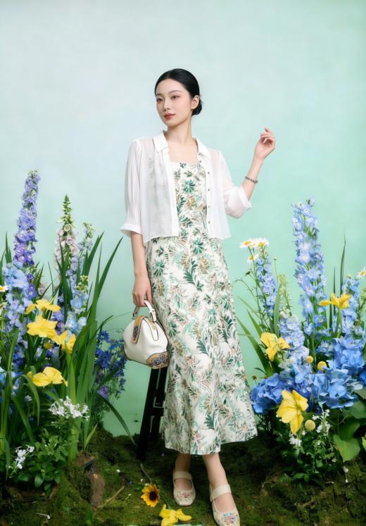 HJ2A03_皓色_开衫_春夏_复古翻领短款单排扣七分袖显瘦上衣_高级女装_BERNIEELEN 伯妮斯茵 商品图1