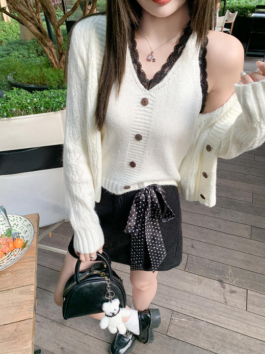 <曾小咸推荐>3.11现货秒杀 ！微信超特价！韩系蕾丝边假两件针织衫 日常219.99 立减130 秒杀89.99！！ 商品图6