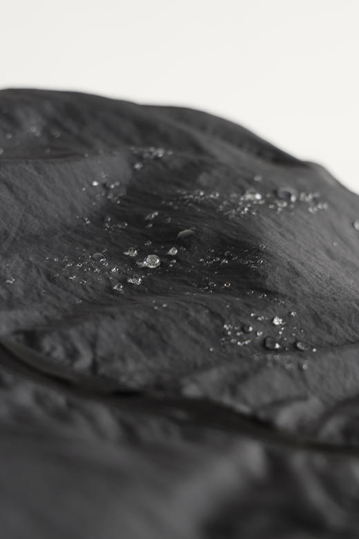 H.B 春季新款 可收纳连帽全黑机能夹克  WT986 商品图3