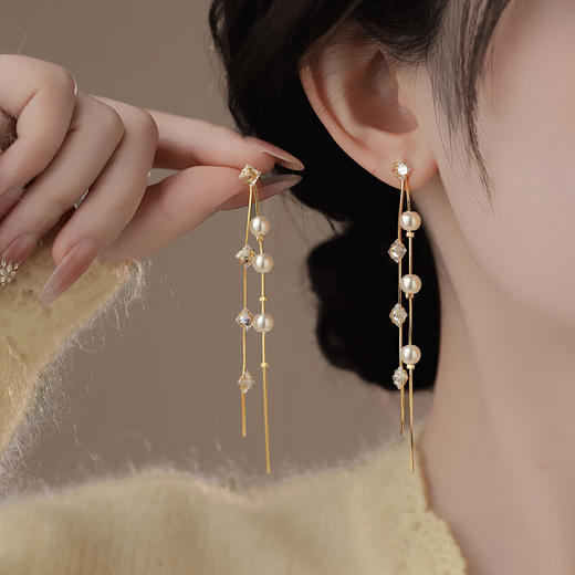 雀说 金色锆石珍珠流苏耳环女小众设计轻奢高级感耳饰EH23789 商品图0
