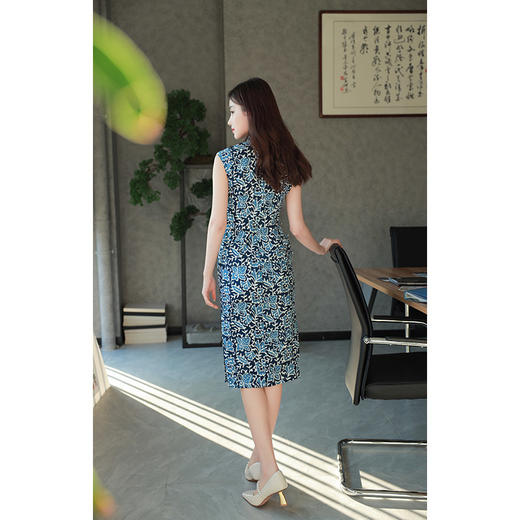 【多件多折】逸红颜《龙葵》2026夏新款书香味轻薄透气丝绵植物染文艺旗袍女 商品图3