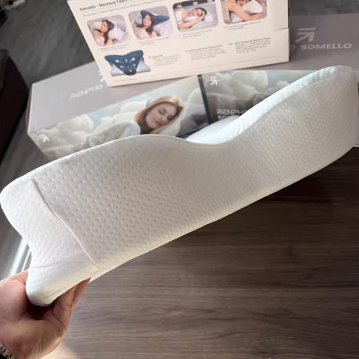 出口德国的记忆棉慢回弹蝴蝶枕头 商品图4