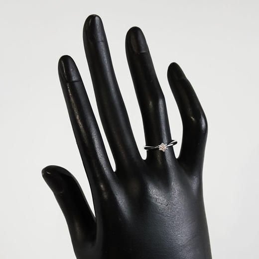 周大生AU750白金经典简约六爪款0.151克拉钻石戒指 11号（戒圈可改）110226TJ05 商品图7