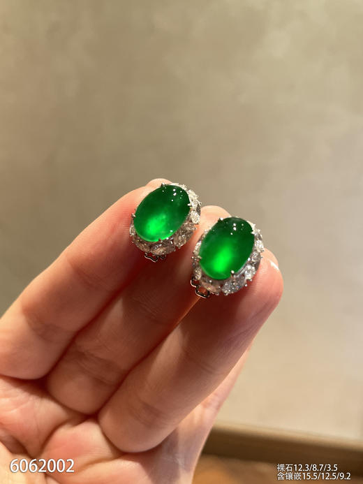 6062002、蛋面耳坠。具体价格微信咨询 商品图0