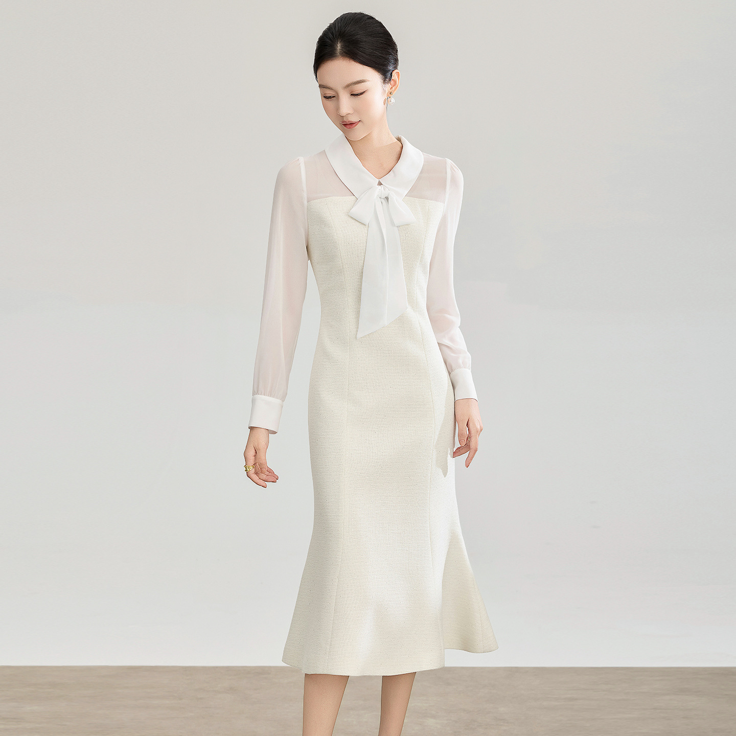 新款气质千金感亮丝编织小香风鱼尾连衣裙礼裙	 WLZD2602401