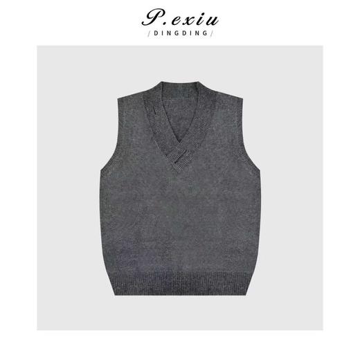 03-2潘依绣丁丁宠粉韩系设计感软糯针织V领无袖针织背心Q23365 商品图0