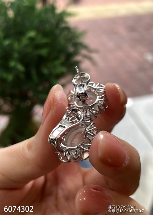 6074302，蛋面耳钉。具体价格微信咨询 商品图5