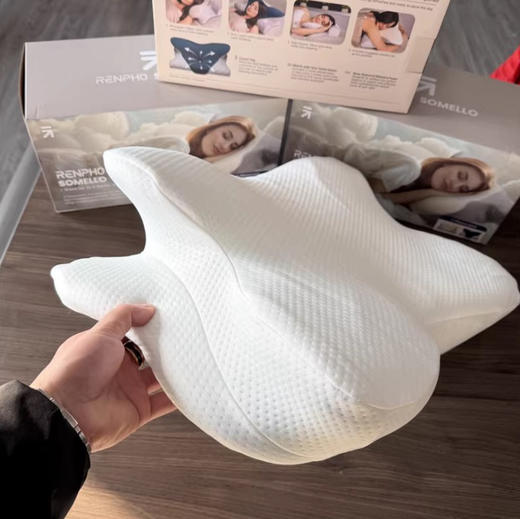 出口德国的记忆棉慢回弹蝴蝶枕头 商品图3