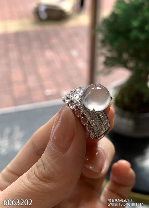 6063202，蛋面戒指。具体价格微信咨询 商品图2